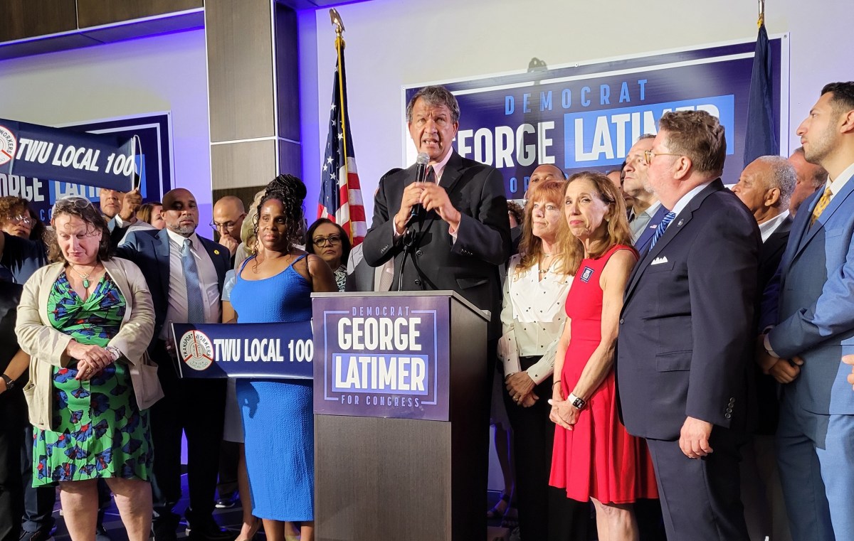 Latimer leads Bowman, AOC cruises and incumbent Assemblymembers sweep races – Bronx Times