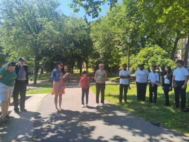 Kingsbridge Heights neighbors remember COVID victims. Photos courtesy Marianne Kraft.