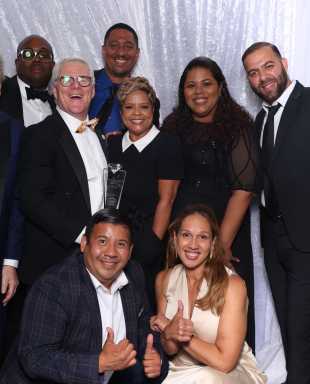 The Anthem Blue Cross and Blue Shield family celebrated President and CEO, Dr. Mark Levy, who was honored at the twenty-second annual MHHC Foundation Impact Awards on June 27, 2024. Held at Marina Del Rey in the Bronx, Dr. Levy was recognized with the Community Innovator Award.