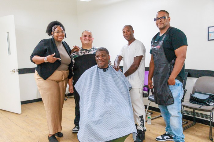 Jails to Jobs is a non-profit organization that provides ex-offenders with tools to find employment.