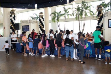 bay plaza