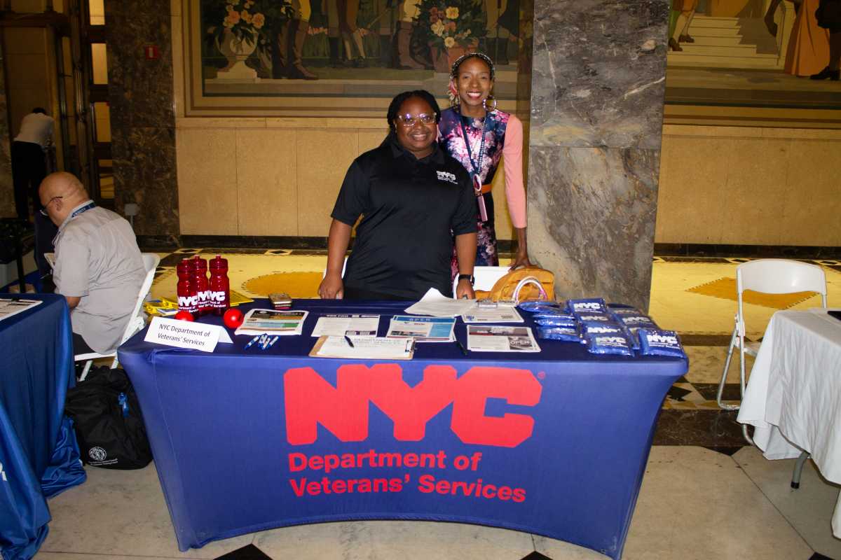 Jessica Jackson and Yaalieth Simpson at the NYC Department of Veterans Services table.