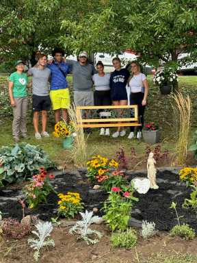 Left to right: Urusula Chanse, Marco Martire, Jade Hoo, Michael Marano, Juliana Paoliello, Olivia Mahony, Emma Velella.