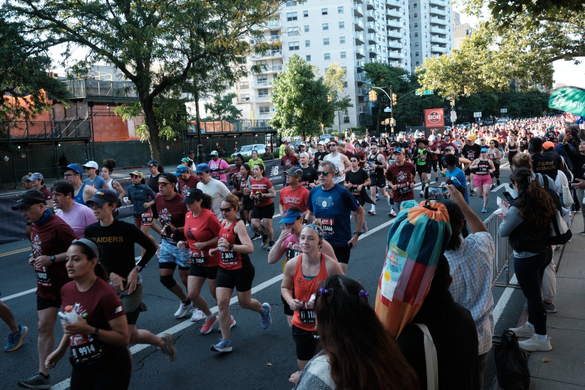 New Balance 10 Mile Run