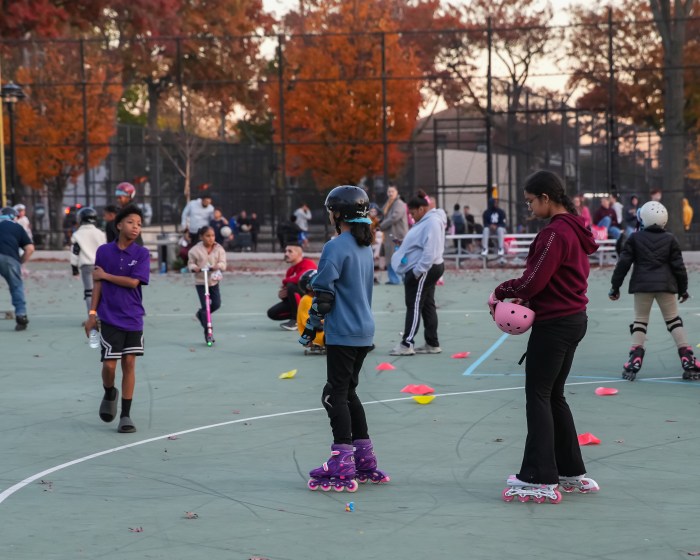 halloween skate party