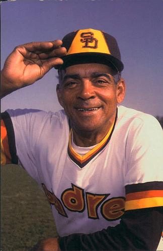 Ozzie_Virgil_Sr_Padres_Coach
