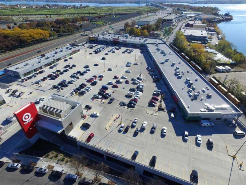 Snipes, a sneaker and streetwear retailer, to open at Throggs Neck Shopping Center – Bronx Times