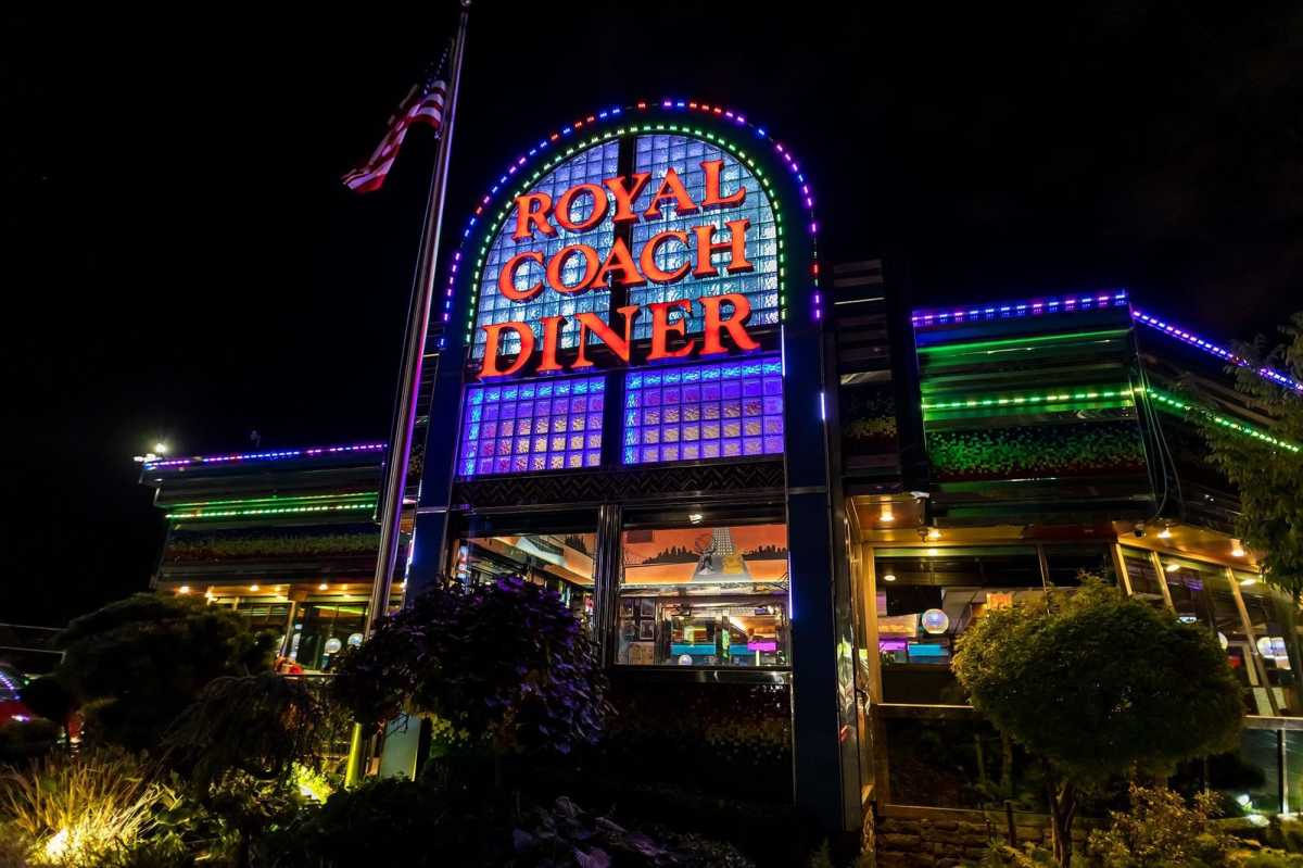 royal coach diner