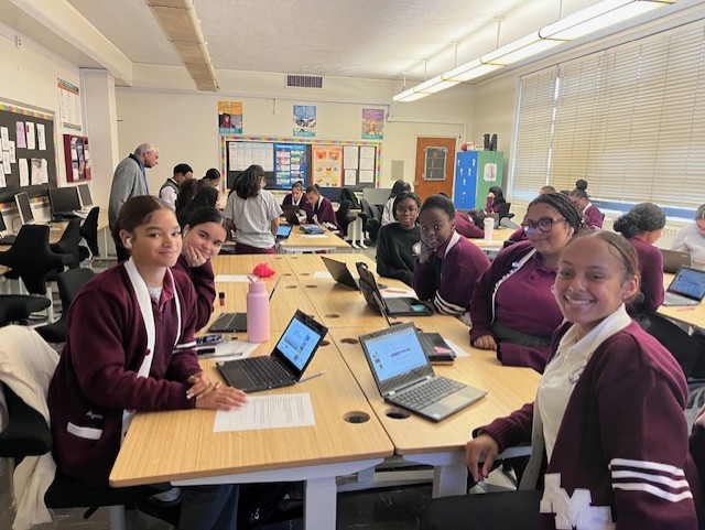 Students from Bronx high school Academy of Mt. St. Ursula attended a hybrid virtual and in-person lab on genetics and medical technology with education nonprofit, Engineering Tomorrow.