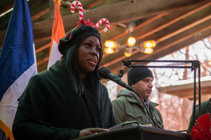 Bronx Borough President started the festivities by thanking veterans and their families, and underscoring her commitment to supporting veterans in the Bronx.