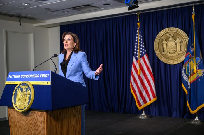 Governor Kathy Hochul told the Department of Public Service to reject Con Edison's push for a rate hike in 2026.