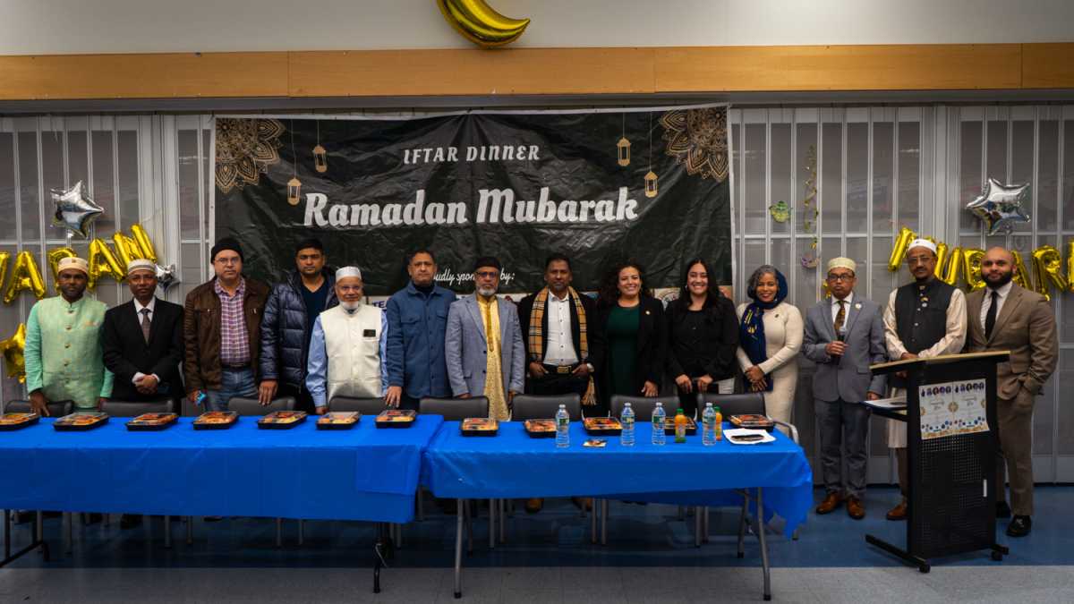 Bronx leaders and residents gather at P.S. 106 for Iftar dinner ...