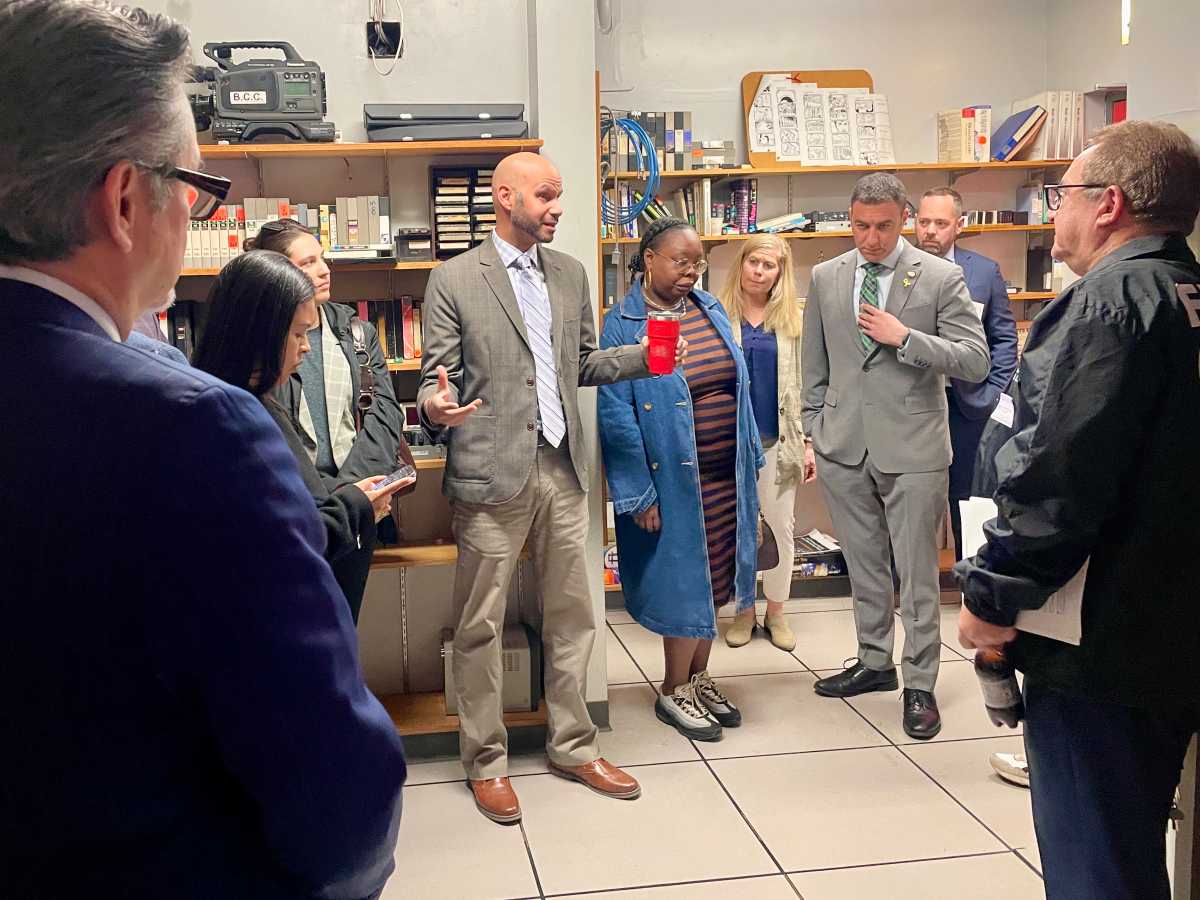 Bronx elected officials, union leaders and industry professionals joined a tour lead by BCC Media and Digital Film Production Program Director Jeffrey Wisotsky, asking questions about the schools new plan to renovate its classrooms and television studio.