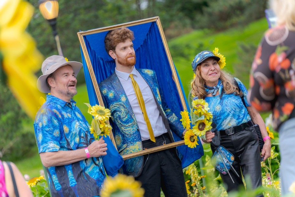 Van Gogh Dress-Up Day at New York Botanical Garden this Saturday