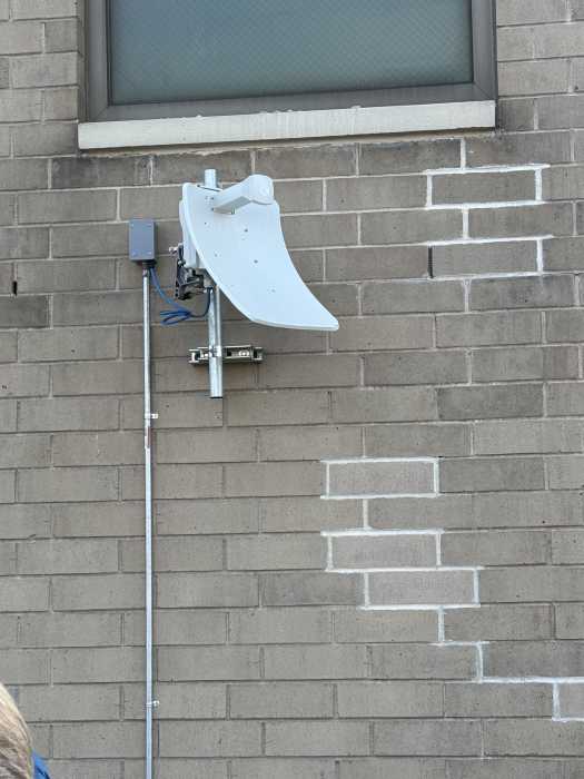 The NYPL and NOs Quedamos are bringing free internet access to three of the nonprofit's affordable housing developments through Connect4Change, a pilot program that uses NYPL resources to transmit a WiFi signal to nearby buildings
