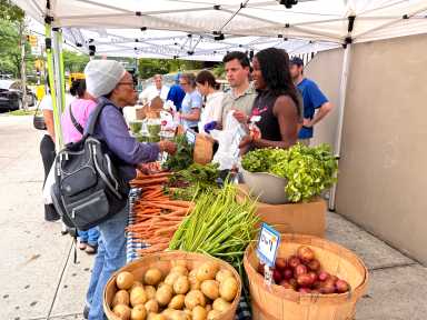 The community nonprofit BronxWorks celebrated opening the season's first farm stand, offering fresh, local produce and healthy recipes to residents in the neighborhood.
