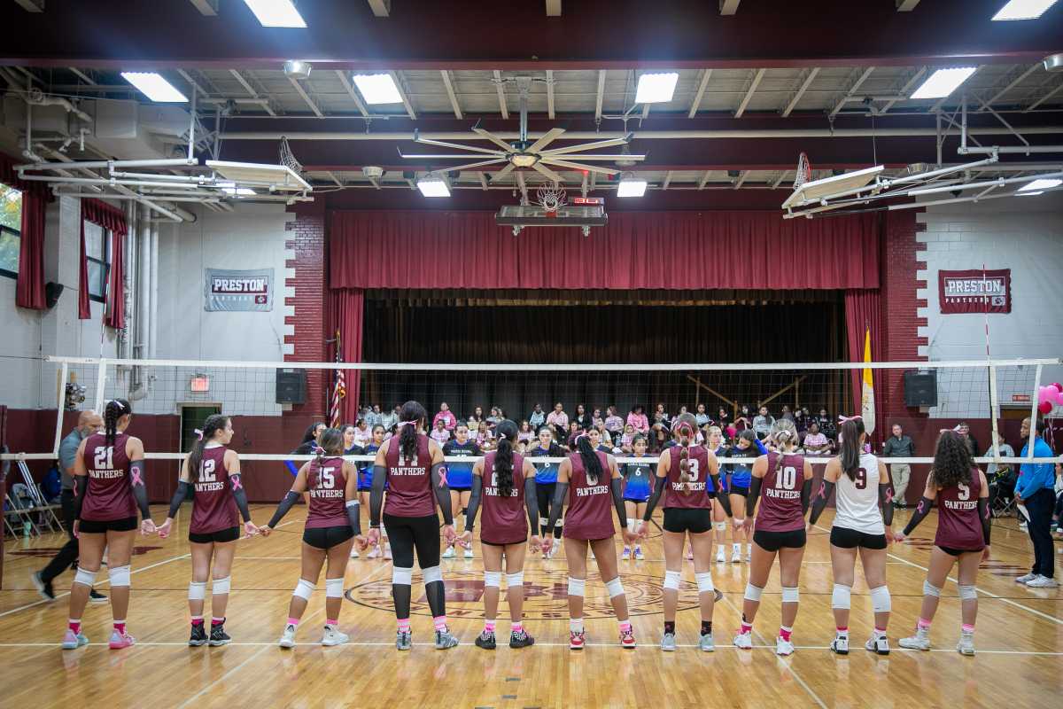 Preston High School unites for breast cancer awareness