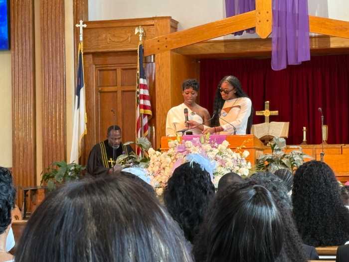 Anthonaya Campbell's sister and her aunt gave the eulogy for the 17-year-old's funeral Saturday, sharing memories of how the young woman touched those around her and brought life and energy into their family.