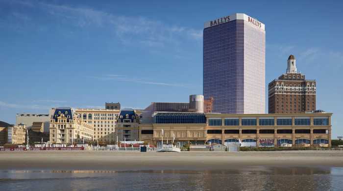 Bronx students from Lehman College will have a chance to spend next summer working for Bally's Casino Atlantic City thanks to a new internship program announced by Bally's Corporation Chairperson Soo Kim, Thursday.