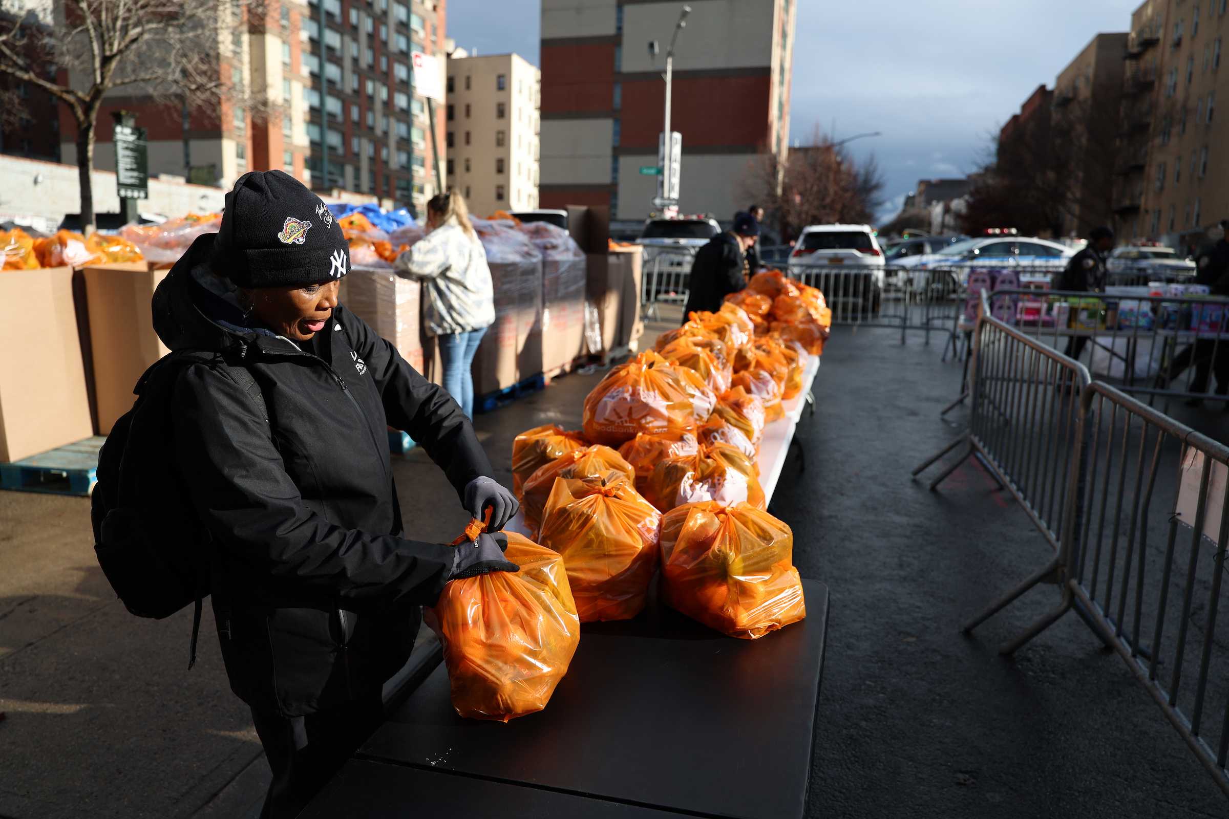 Yankees, NYPD and Food Bank for New York City hold fourth annual ‘pop ...
