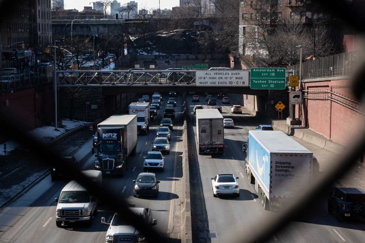 OUR FORGOTTEN BOROUGH | Seven decades of pollution and division: The fight over the Cross Bronx Expressway