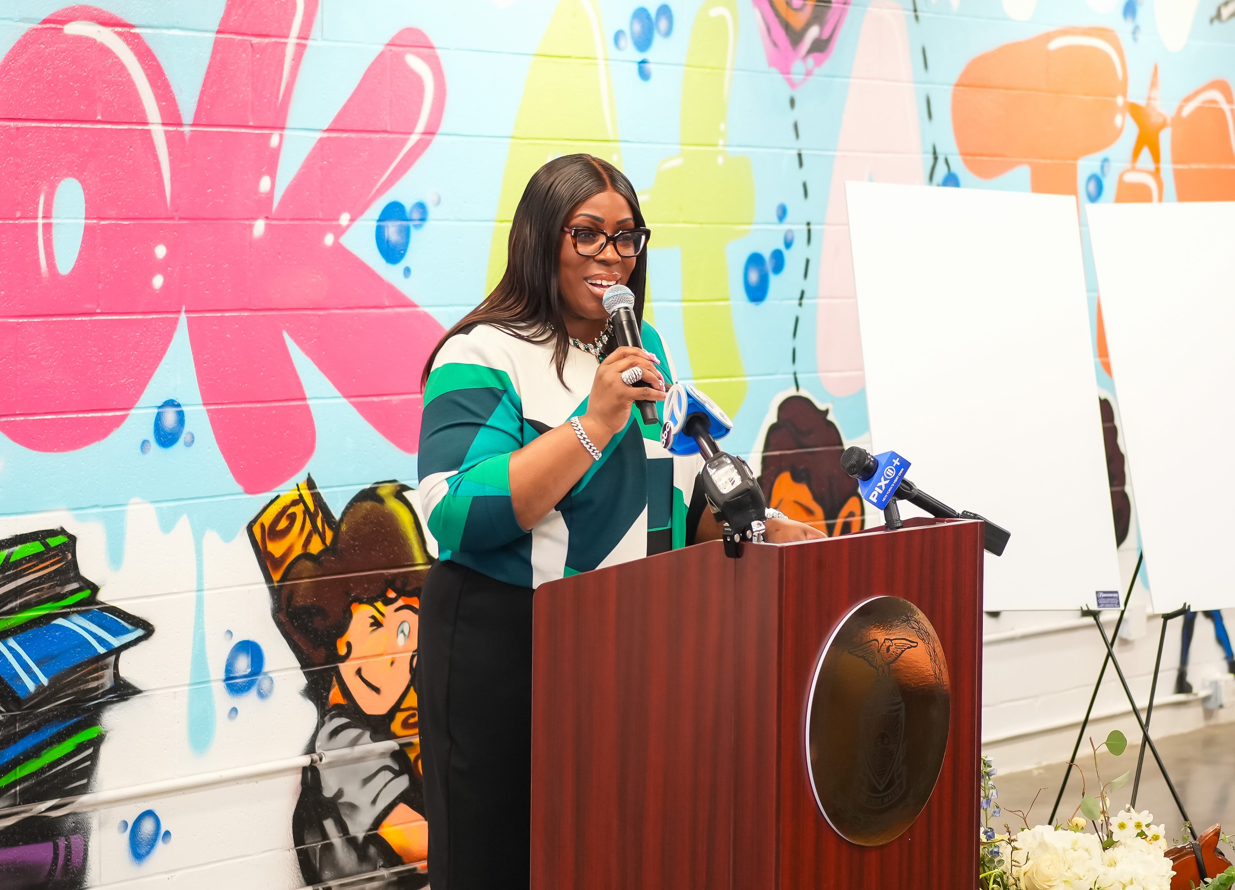 Bronx Borough President Vanessa Gibson kicks off Bronx Week festivities at Storyland.