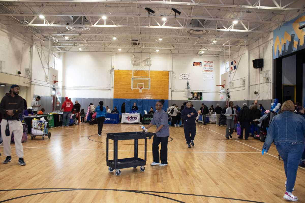 Photos: Anthem holds nutrition fair at Bronx