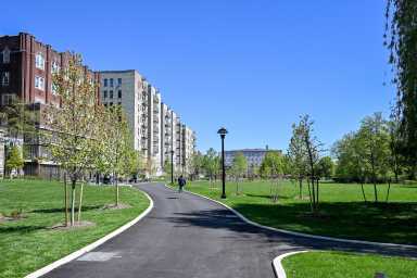 The newly expanded Grant Park.