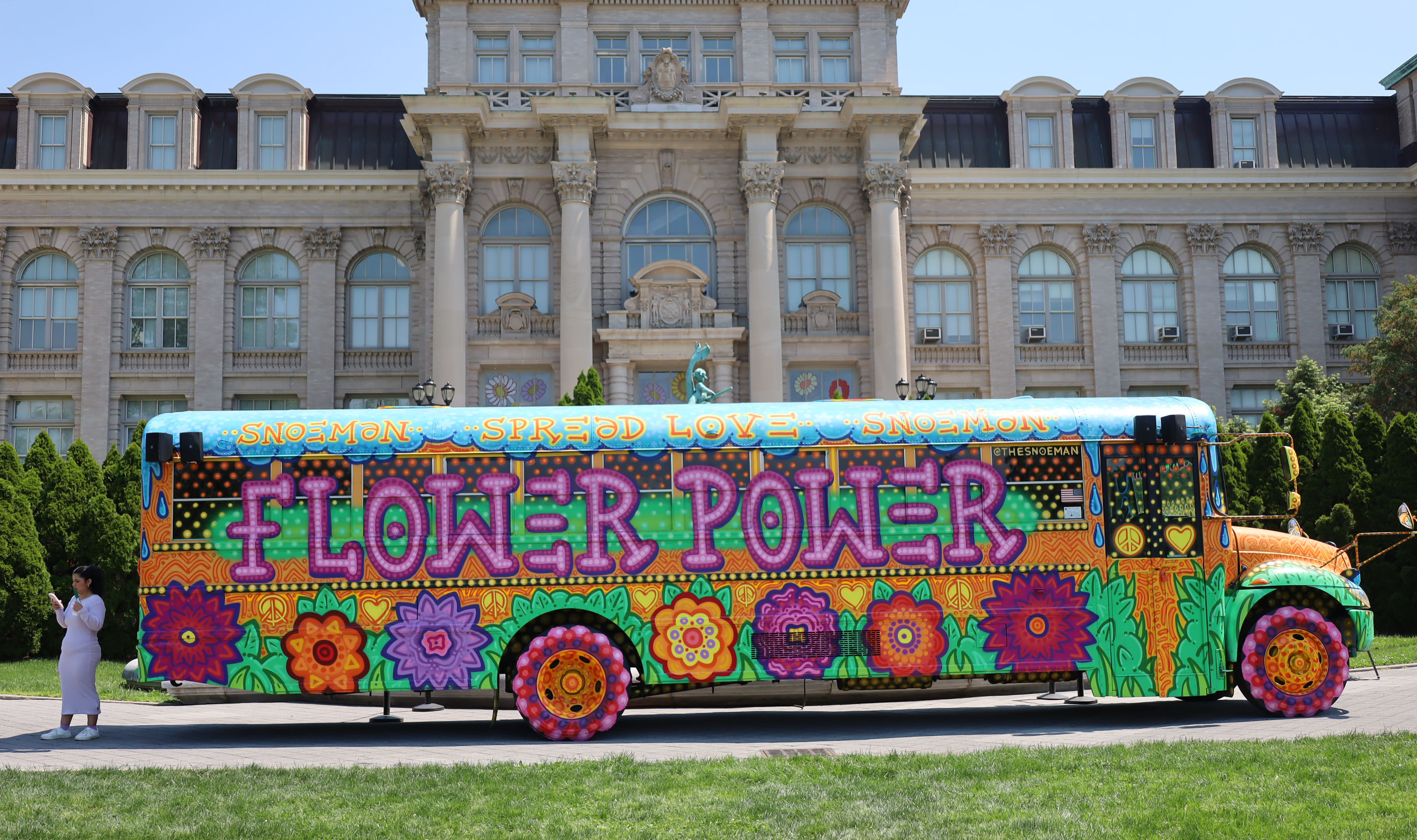 flowerpower_snoemanbusps