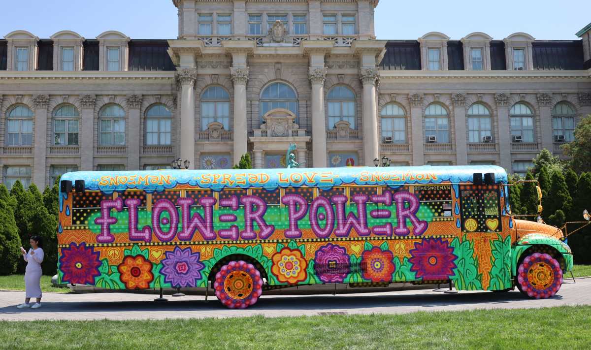 flowerpower_snoemanbusps