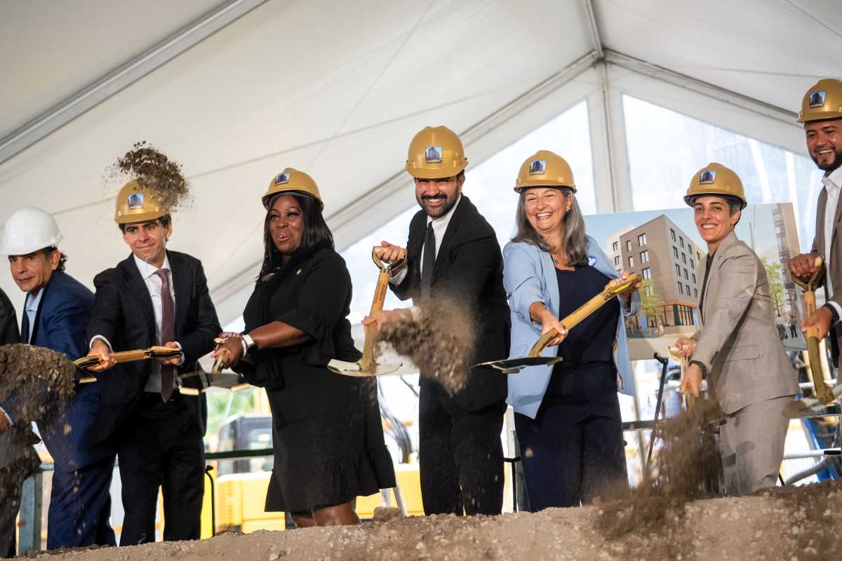 Ground breaks on Casanova Residence, 96-unit affordable housing development in Hunts Point