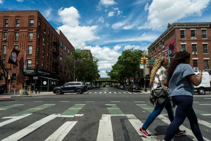 Many restaurants along Bruckner Boulevard in Mott Haven bet on a waterfront boom that would drive business to the South Bronx. Years later, many were forced to close its doors.
