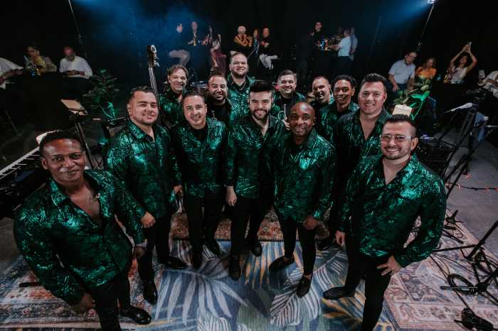 Grupo Galé &Sonora Carruseles will perform a special benefit concert for Colombian earthquake relief efforts.