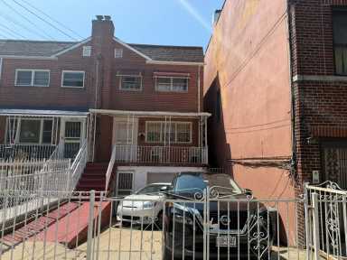 bronx-auction-03