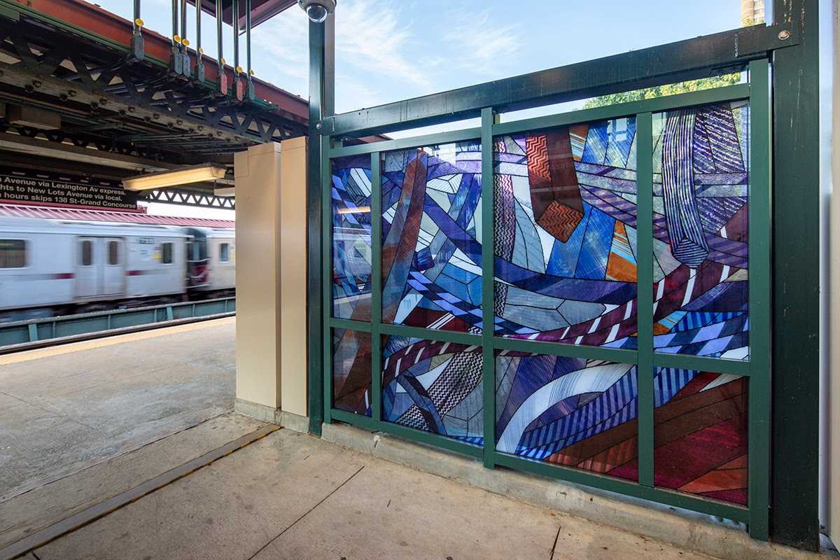 The Gyre/CHAOS (2026) © Corinne Grondahl, NYCT Mosholu Pkwy. Commissioned by MTA Arts & Design.