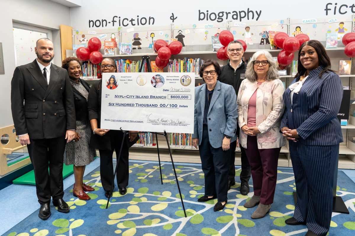 Council member Shirley Aldebol joined Bronx Borough President Vanessa Gibson, Department of Design and Construction Commissioner Paul Ochoa, and NYPL CEO Iris Weinshall to celebrate the investment.